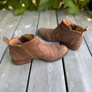 UGG Leather Ankle Boot